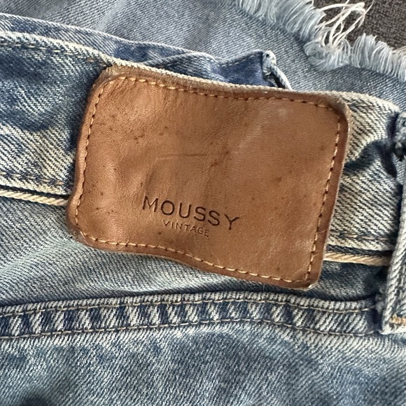 MOUSSY Vintage Brightwaters Howa Collection Denim Shorts Women's Size 31 - Picture 9 of 12